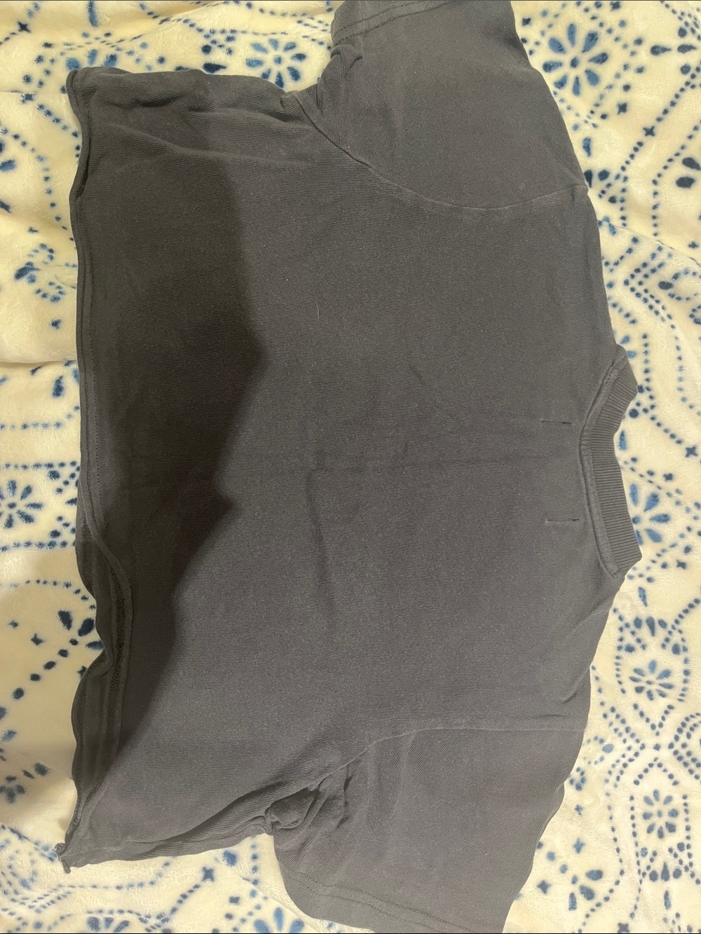 Darc Sport Graphic Short Sleeve Crop Top - Picture 2 of 3